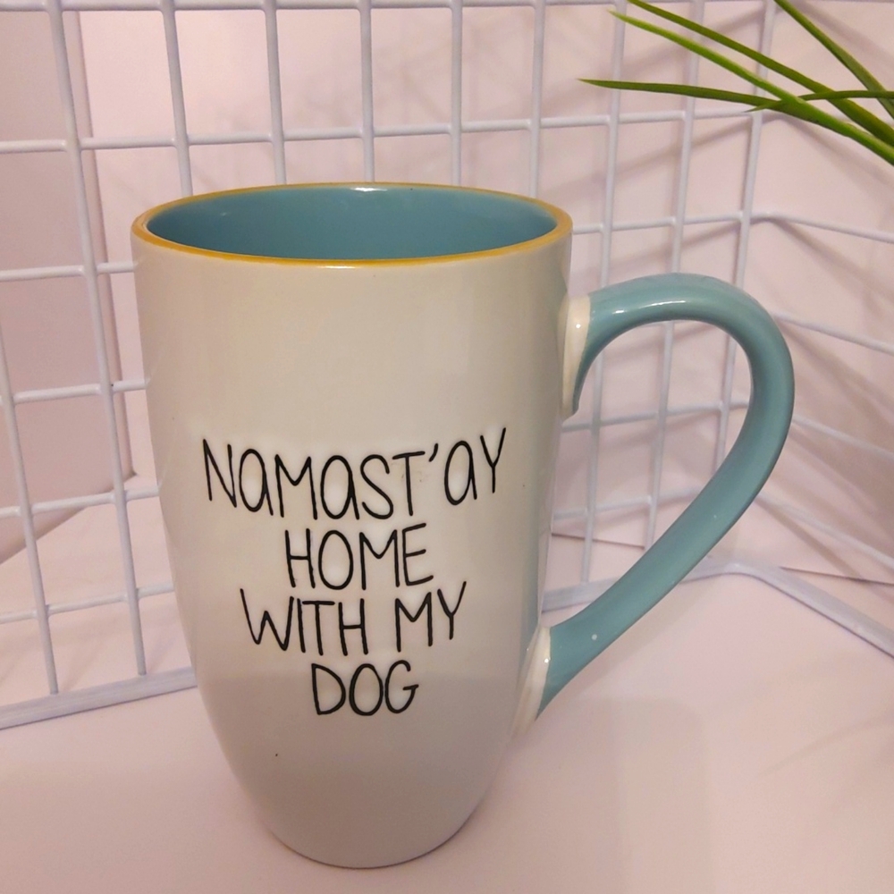 Spectrum Designz 22-oz Mug, NWT